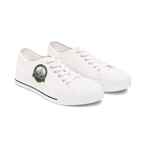Low Top Sneakers White Canvas: Town of GovRetail